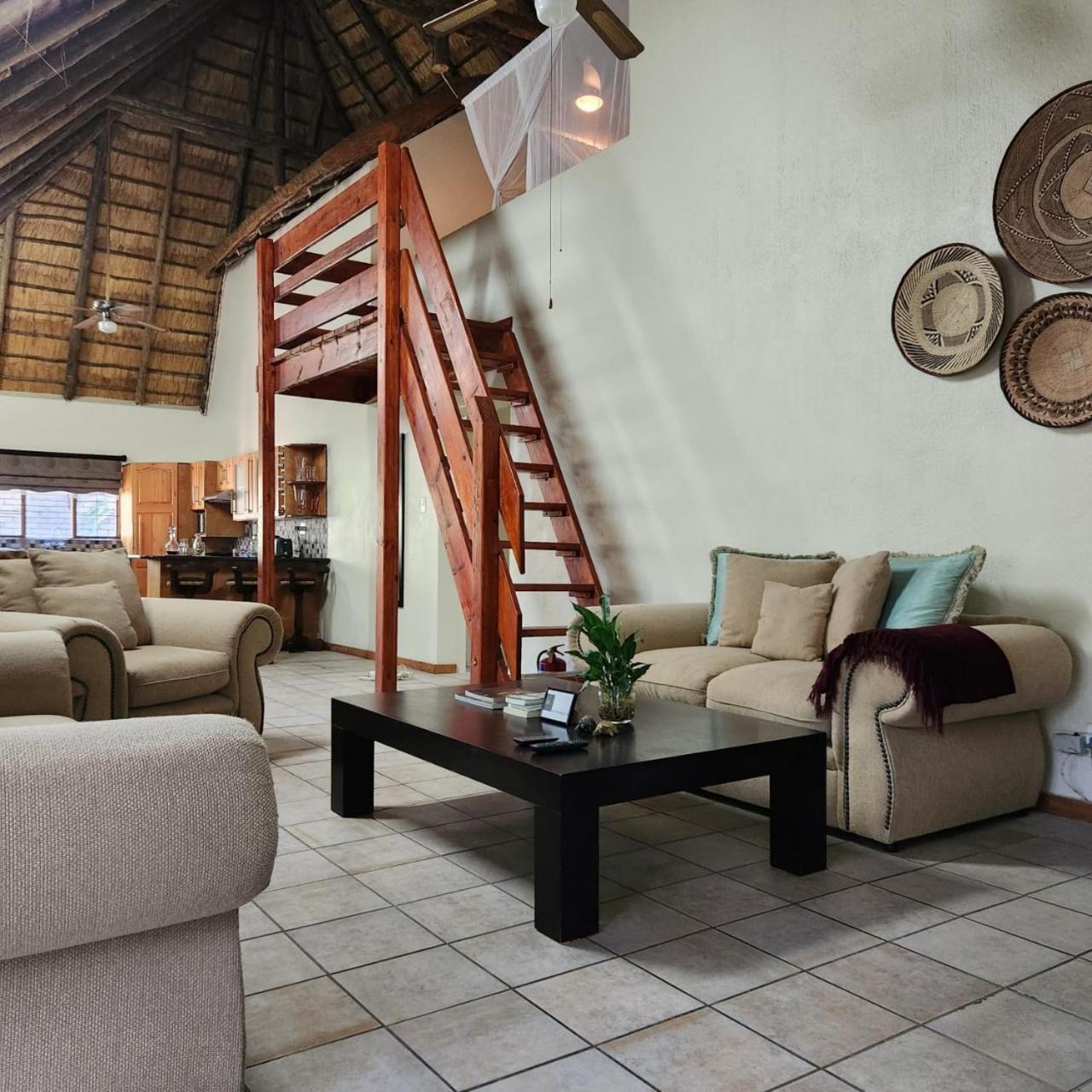 Orange Gecko Cottage Phalaborwa Exterior photo